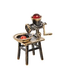 AM-3015 Фигурка «Мясорубка» (латунь, янтарь)
